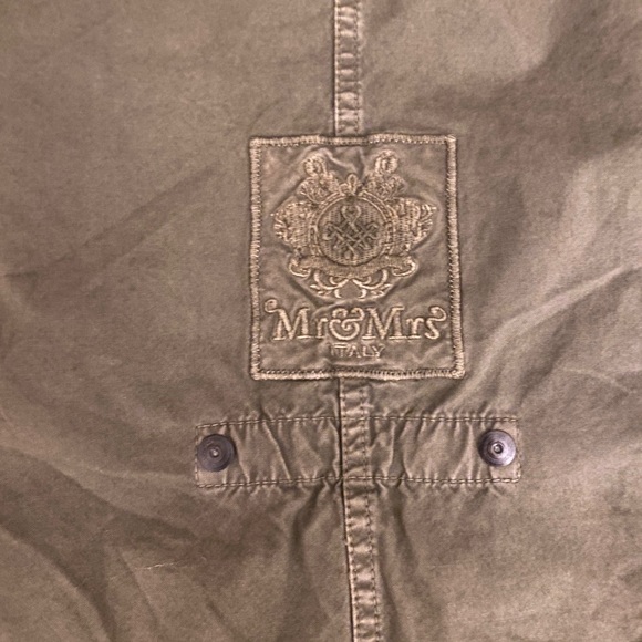 Luxury Parka Mr & Mrs Italy- Prestine & Unworn - Picture 2 of 3